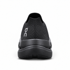 On LightSpray Cloudboom Strike – Black/Grey